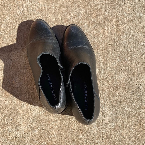 Black Silver Metallic Lucky Brand Booties - Picture 6 of 7